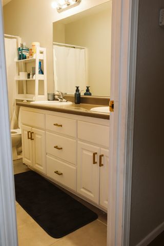 1637 E 541st Road, Brighton, MO 65617