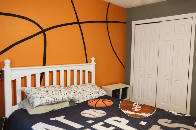 1637 E 541st Road, Brighton, MO 65617