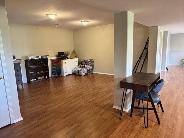 1637 E 541st Road, Brighton, MO 65617