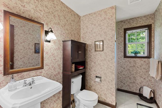 W6889 GREENRIDGE DRIVE, Greenville, WI 54942