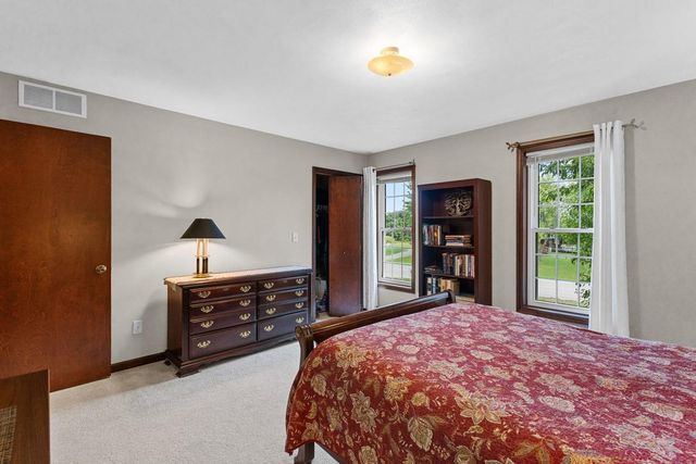 W6889 GREENRIDGE DRIVE, Greenville, WI 54942
