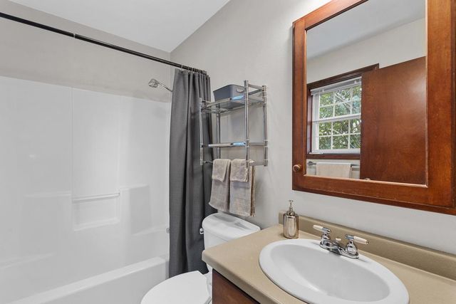 W6889 GREENRIDGE DRIVE, Greenville, WI 54942
