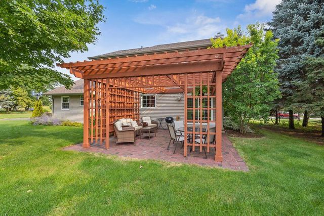 W6889 GREENRIDGE DRIVE, Greenville, WI 54942
