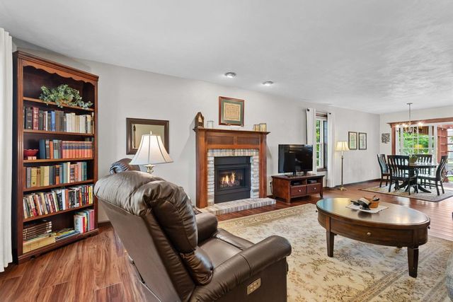 W6889 GREENRIDGE DRIVE, Greenville, WI 54942