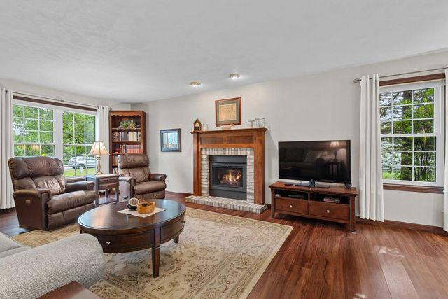 W6889 GREENRIDGE DRIVE, Greenville, WI 54942