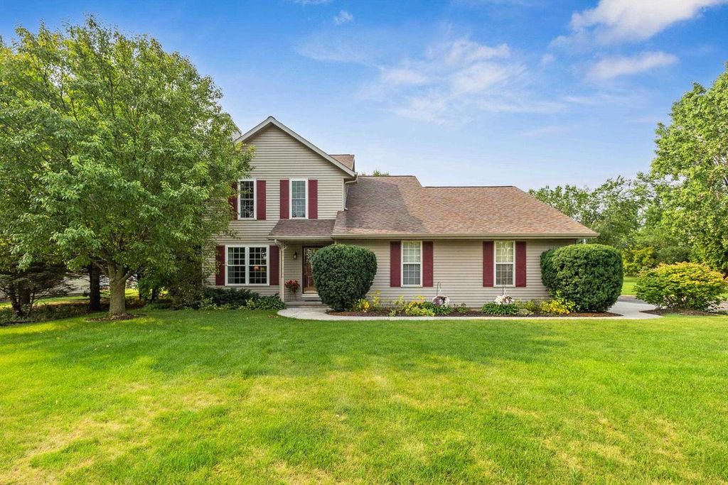W6889 GREENRIDGE DRIVE, Greenville, WI 54942