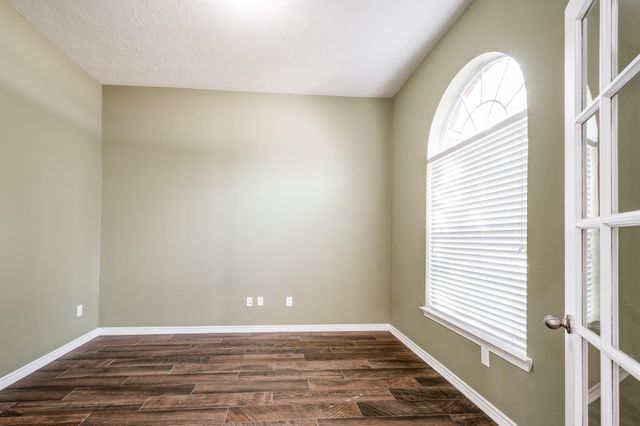 5011 Cotton Creek Drive, Baytown, TX 77523