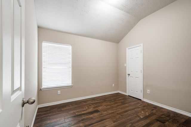 5011 Cotton Creek Drive, Baytown, TX 77523