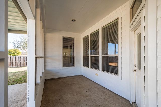 5011 Cotton Creek Drive, Baytown, TX 77523