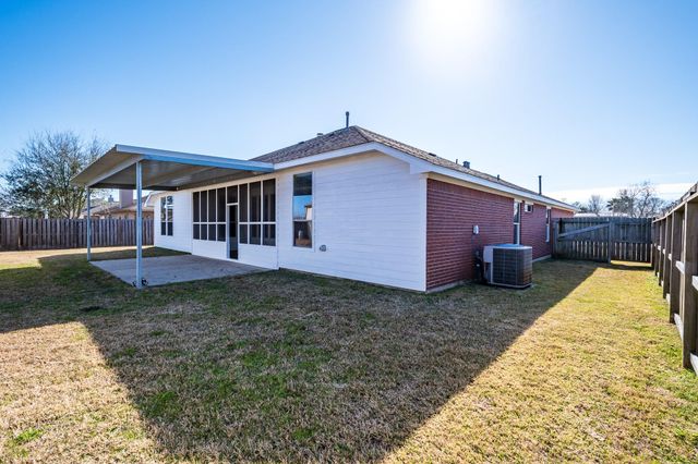 5011 Cotton Creek Drive, Baytown, TX 77523