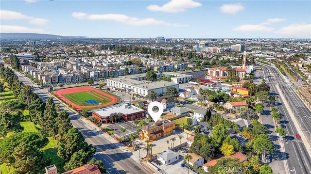 447 N Prairie Avenue, Inglewood, CA 90301