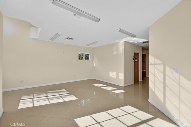 447 N Prairie Avenue, Inglewood, CA 90301