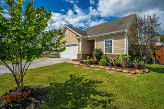 419 Thoroughbred Drive, Moncks Corner, SC 29461