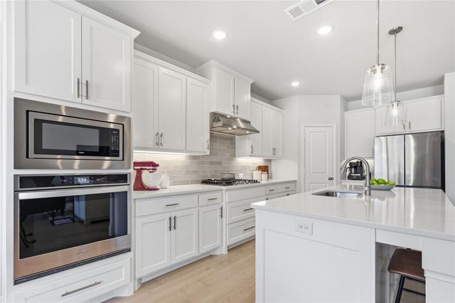 9317 Sunset Lane, Oak Point, TX 75068