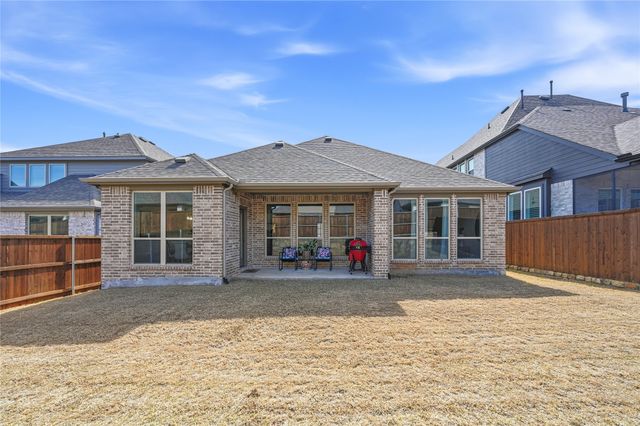 9317 Sunset Lane, Oak Point, TX 75068