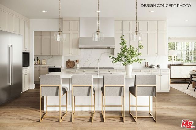 4232 East Boulevard, Los Angeles, CA 90066