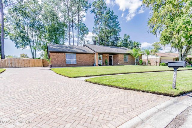 1809 LITCHI Court, Orange Park, FL 32073