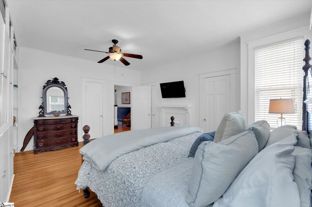 602 S Broad Street, Clinton, SC 29325