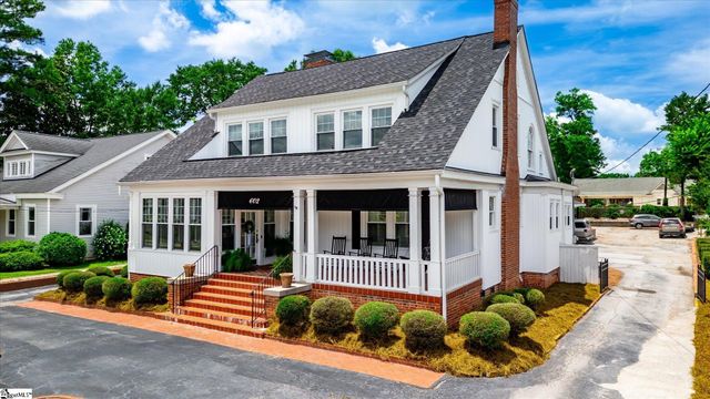 602 S Broad Street, Clinton, SC 29325