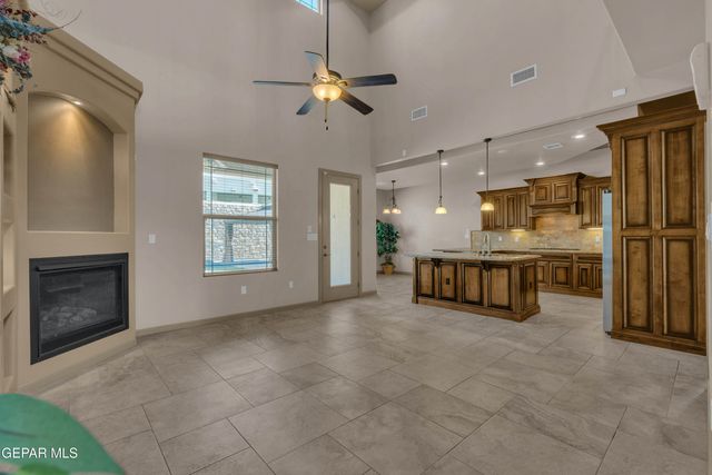 458 FORTENBERRY Place, El Paso, TX 79928