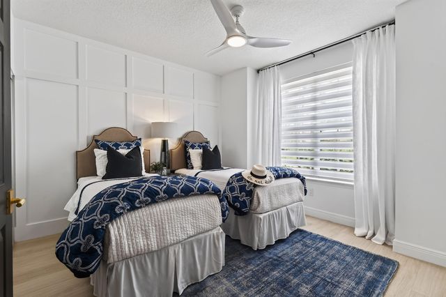 701 MUIRFIELD Court 701E, Jupiter, FL 33458