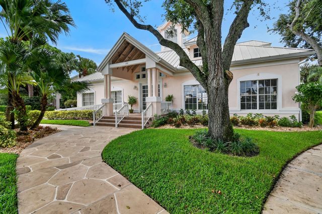701 MUIRFIELD Court 701E, Jupiter, FL 33458