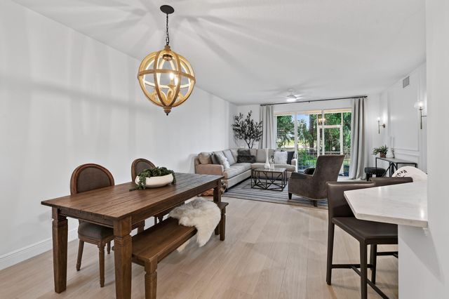 701 MUIRFIELD Court 701E, Jupiter, FL 33458