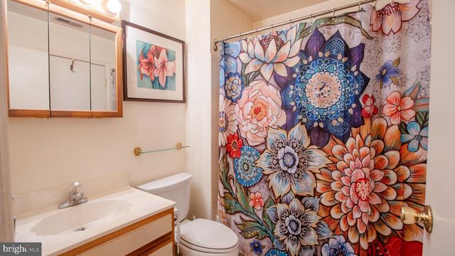 414 PARK PL, Cherry Hill, NJ 08002