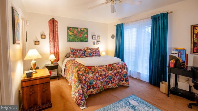 414 PARK PL, Cherry Hill, NJ 08002