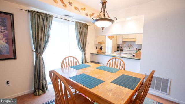 414 PARK PL, Cherry Hill, NJ 08002