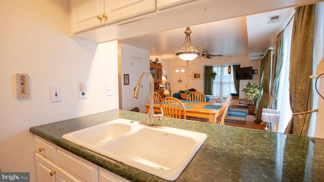 414 PARK PL, Cherry Hill, NJ 08002