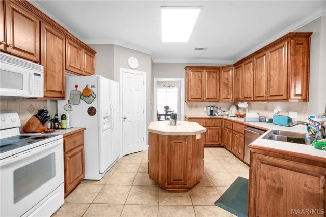 435 Holly Brook Drive, Montgomery, AL 36109