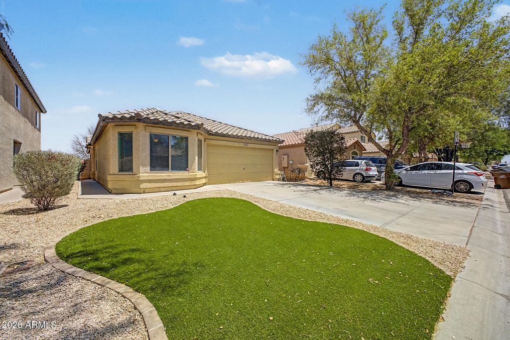 4084 E MICA Road, San Tan Valley, AZ 85143 — photo 2