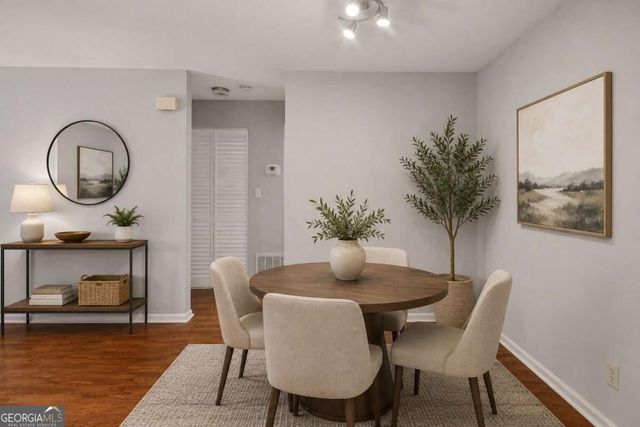 305 Granville Court, Atlanta, GA 30328