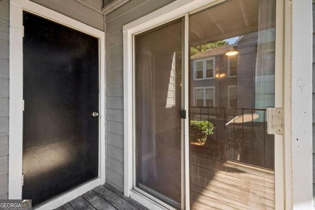 305 Granville Court, Atlanta, GA 30328