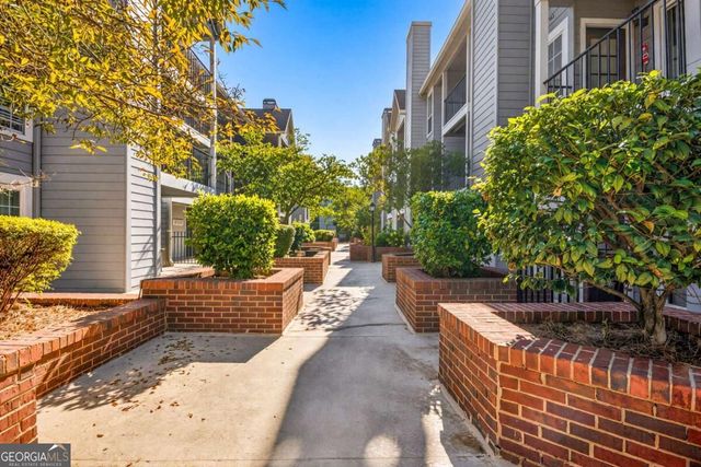 305 Granville Court, Atlanta, GA 30328