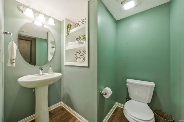 11435 Caracaras Court, Evansville, IN 47725