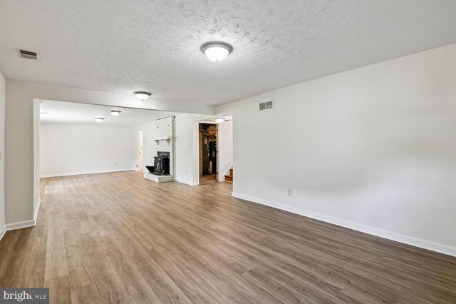 7879 ELIZABETH RD, Pasadena, MD 21122