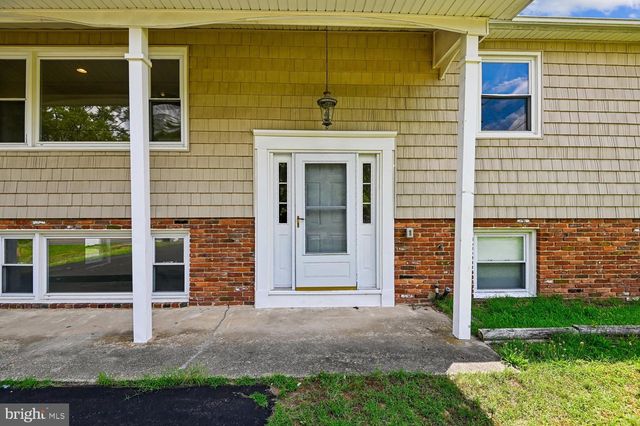 7879 ELIZABETH RD, Pasadena, MD 21122