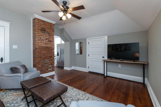 413 N 2nd Street, Richmond, KY 40475