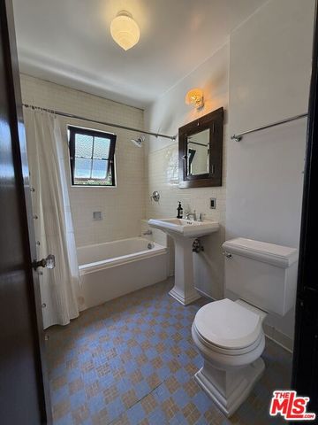 750 N Martel Avenue, Los Angeles, CA 90046