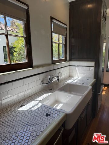 750 N Martel Avenue, Los Angeles, CA 90046