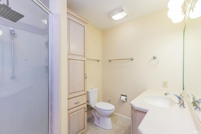 400 N Alden Road, Muncie, IN 47304