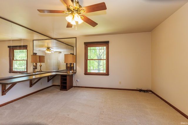 400 N Alden Road, Muncie, IN 47304