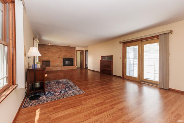 400 N Alden Road, Muncie, IN 47304