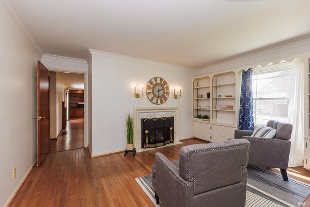 400 N Alden Road, Muncie, IN 47304