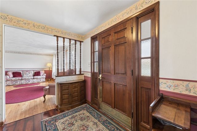 2429 Brownfield Dr, Hempfield Twp, PA 15601