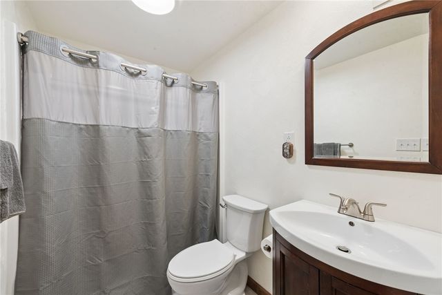 2429 Brownfield Dr, Hempfield Twp, PA 15601