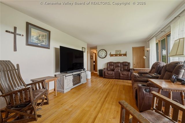 1505 Knob Road, Charleston, WV 25314