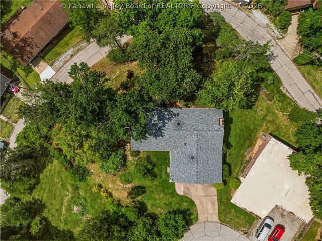 1505 Knob Road, Charleston, WV 25314